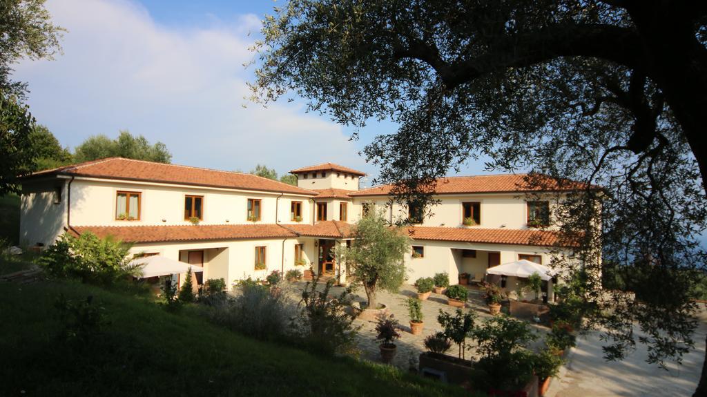 Tenuta Terre Di Bosco Oasi Di Relax Nel Cilento サン・ジョヴァンニ・ア・ピーロ エクステリア 写真
