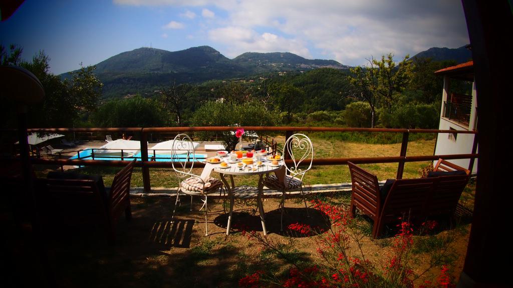 Tenuta Terre Di Bosco Oasi Di Relax Nel Cilento サン・ジョヴァンニ・ア・ピーロ エクステリア 写真